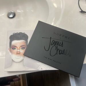 Morphe x James Charles Mini Palette - Bold and Colorful